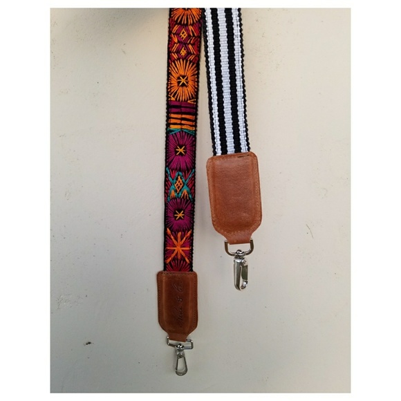 nena and co dog collar